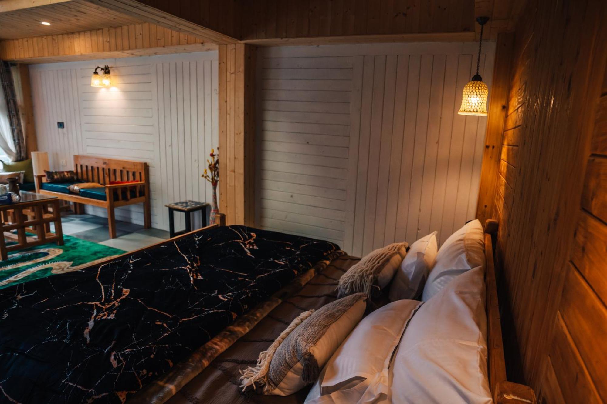 Апартаменты Soho House Jibhi Экстерьер фото