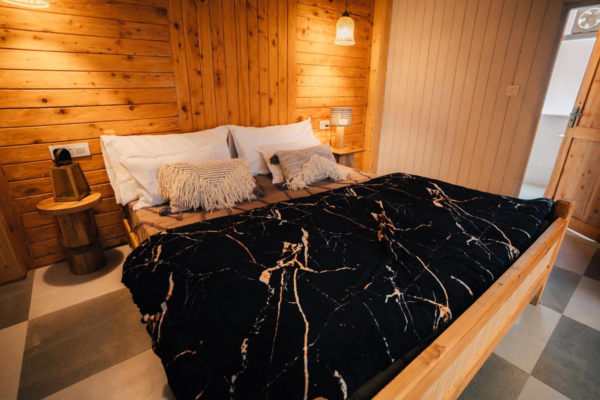 Апартаменты Soho House Jibhi Экстерьер фото