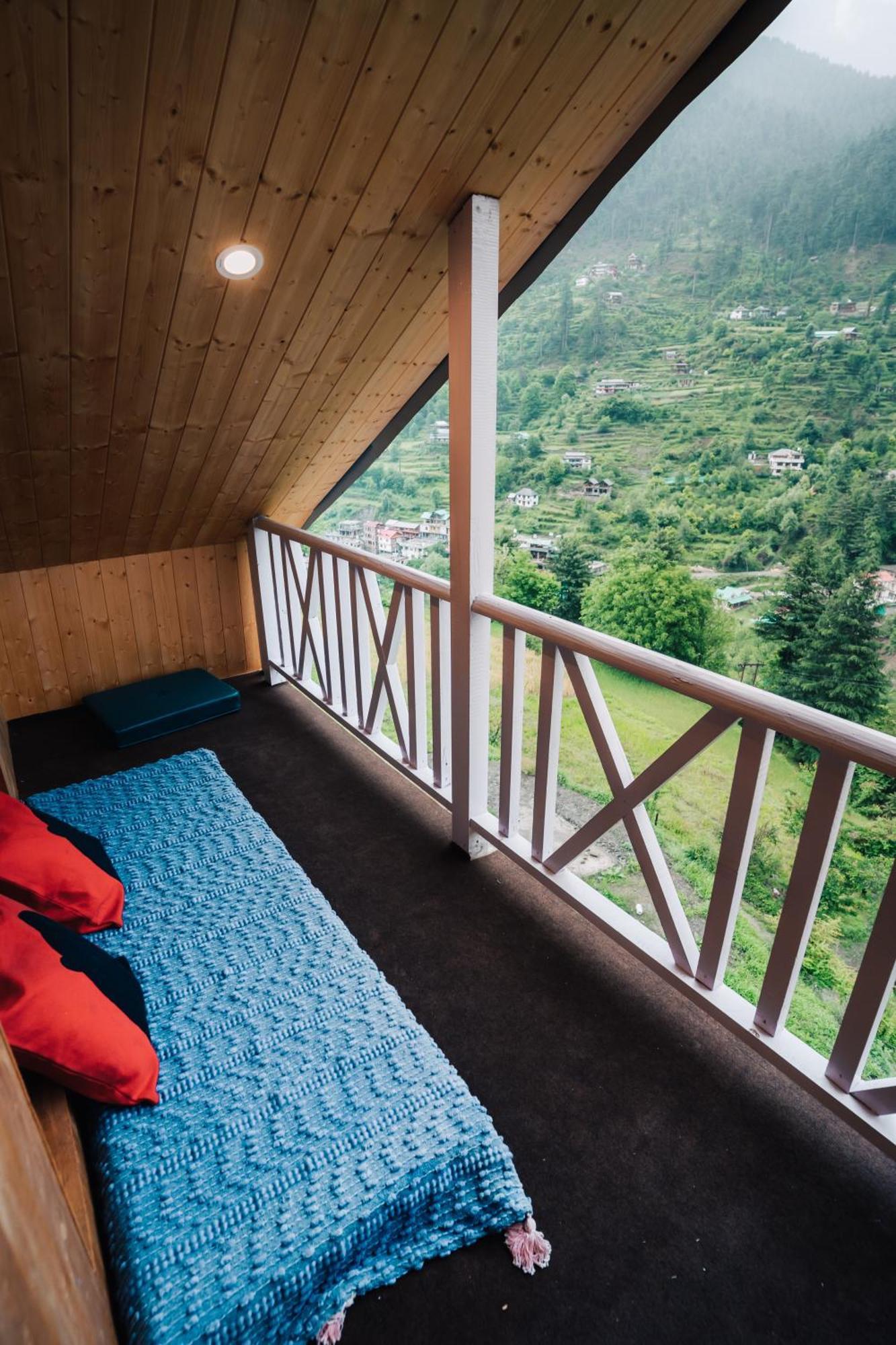 Апартаменты Soho House Jibhi Экстерьер фото