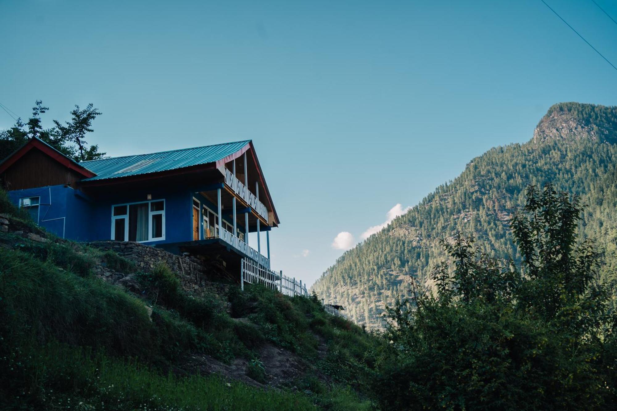 Апартаменты Soho House Jibhi Экстерьер фото
